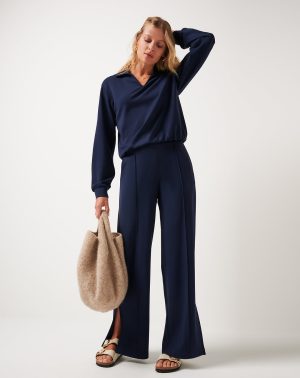 Spa Day Friday Ponte Top