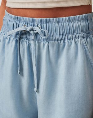 Chambray Short