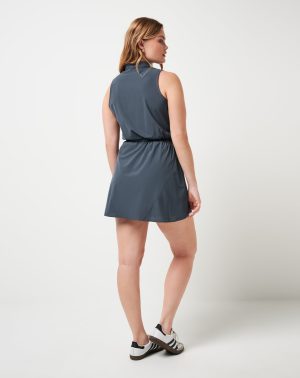 Weekend Paradise Dress