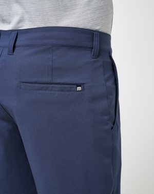 Wanderlust Short 9In