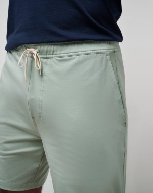 Stretch Comfort Short 7.5In