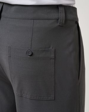 Travel Year Short 9In