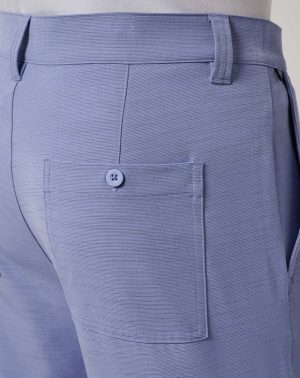 Travel Year Short 9In