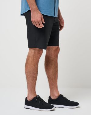 Call An Audible Short 9In