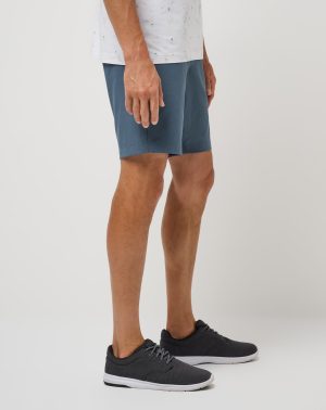 Call An Audible Short 9In