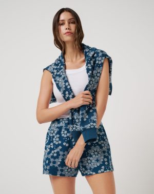 Misted Meadow Cloud Short